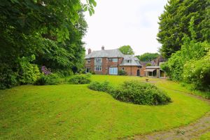 Photo 19- click for photo gallery